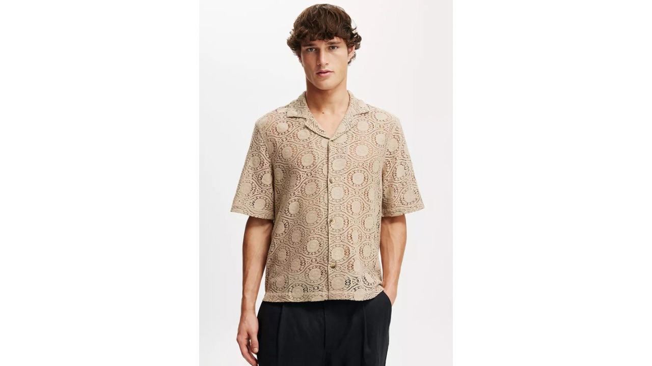 Cotton On Box Fit Short Sleeve Shirt (Taupe Lace)
