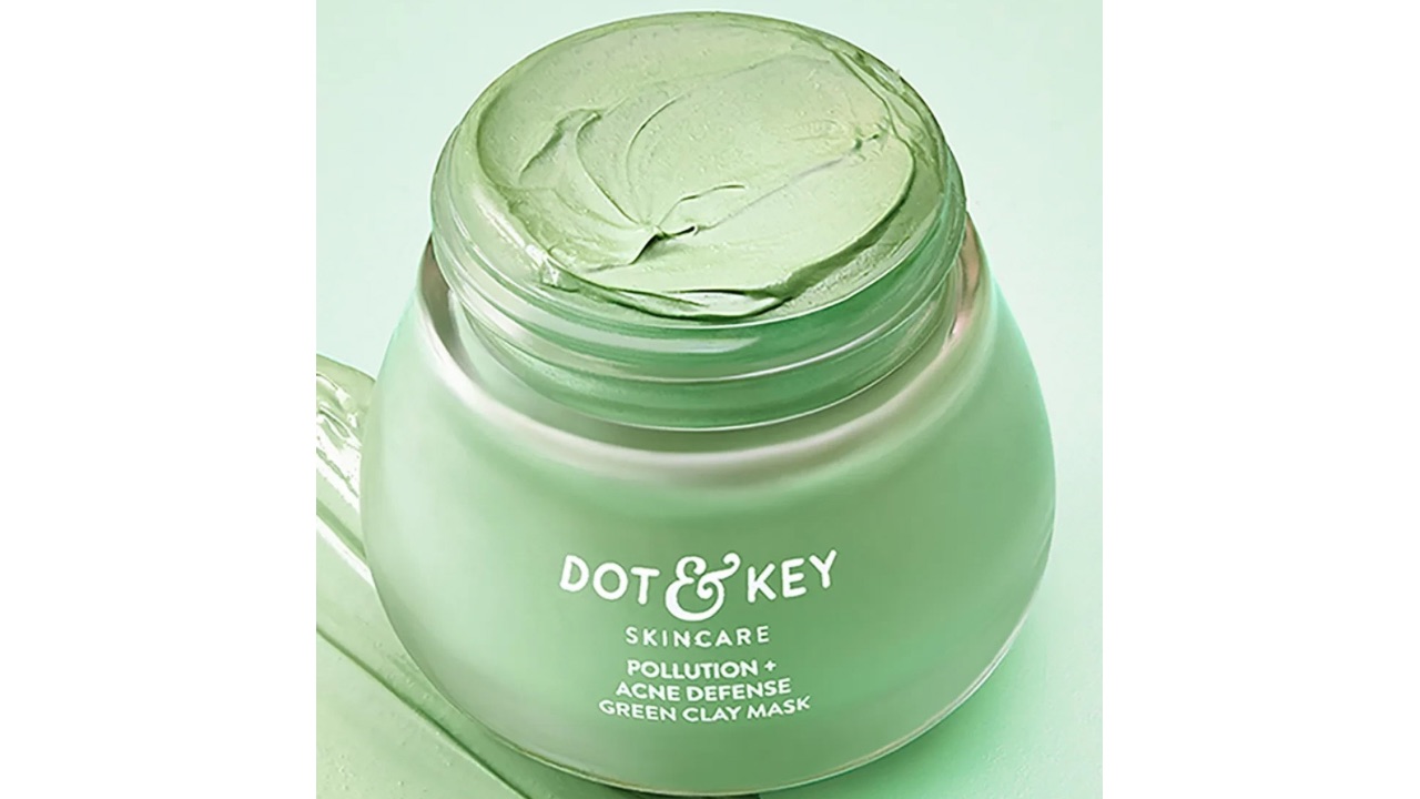 DOT & KEYAnti-Acne Salicylic Green Clay Face Mask to Reduces Dark Spots & Balance Oil-