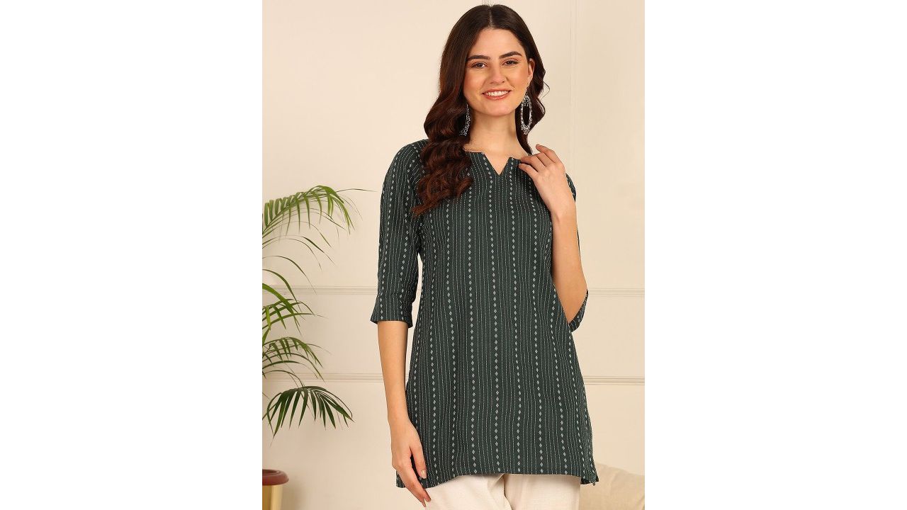 DSK STUDIO Women Geometric Printed Pure Cotton Straight Short Kurtis