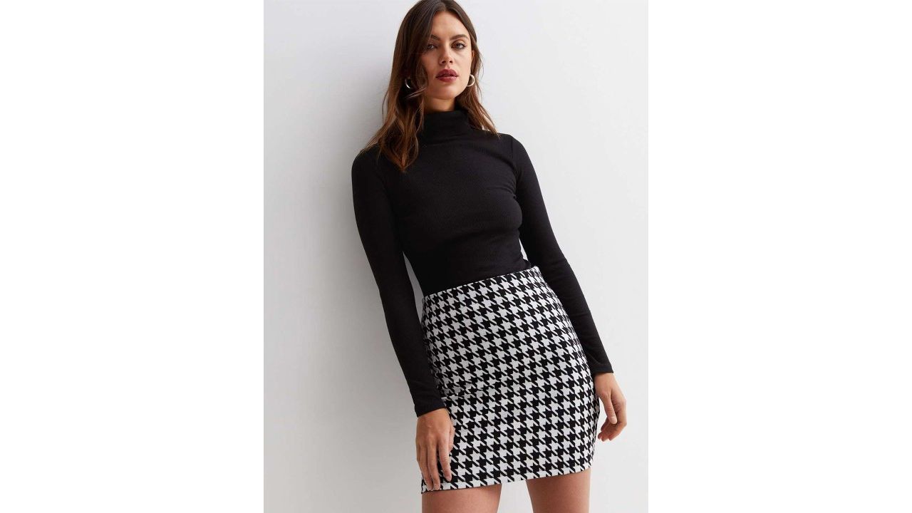 Dream Beauty Fashion Women Printed Pencil Mini Skirts
