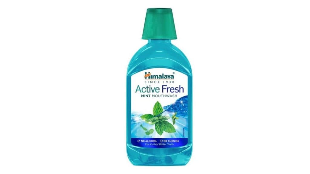 Himalaya Active Fresh Mint Mouthwash For Whiter Teeth