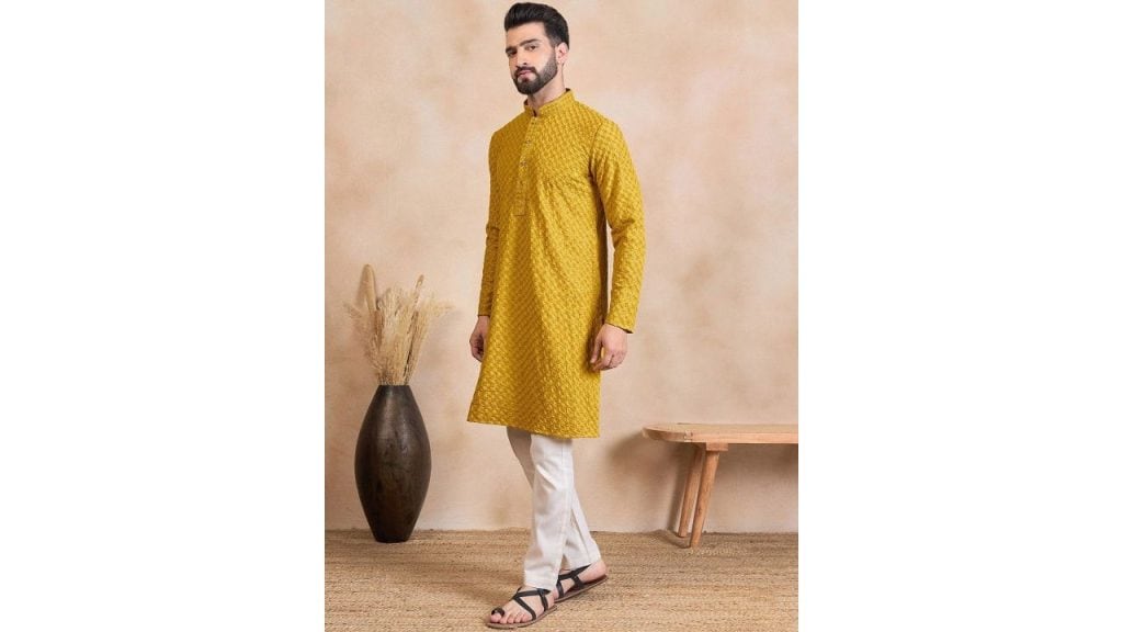 House of Pataudi Ethnic Motifs Embroidered Sequinned Mandarin Collar Straight Kurta