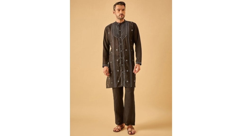 House of PataudiMen Indian Ethnic Wear Embroidered Straight Kurta Set