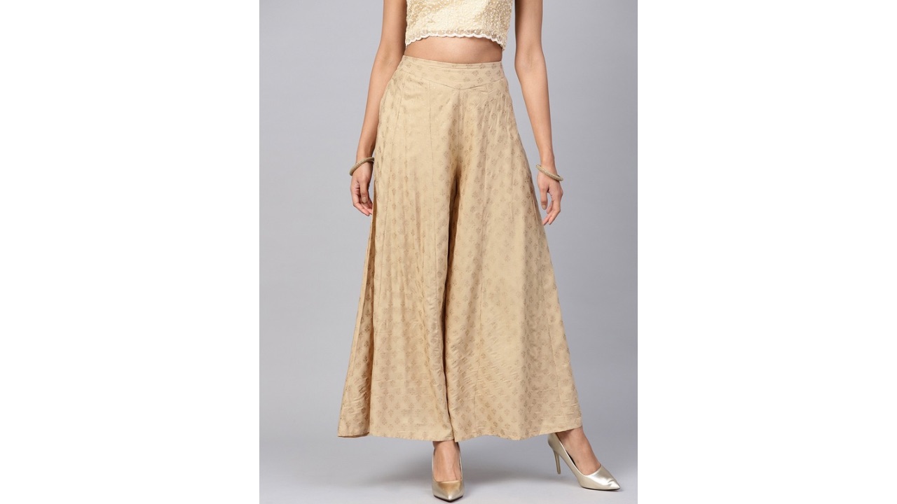 Juniper Women Beige Printed Flared Palazzos