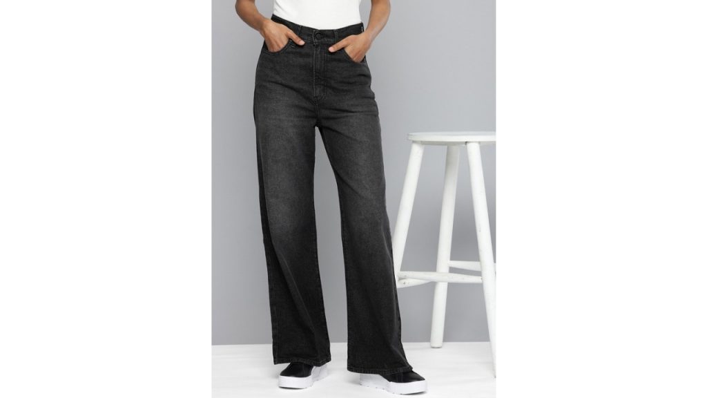 LevisWomen Ribcage Wide Leg High-Rise Light Fade Stretchable Jeans