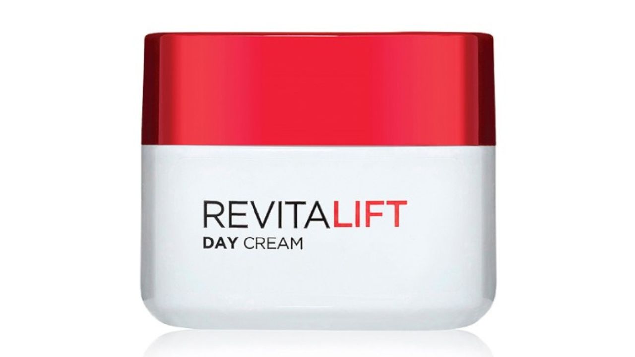 Loreal Paris Revitalift Anti-Wrinkles & Radiance SPF35 PA++ Moisturizing Day Cream - 50ml