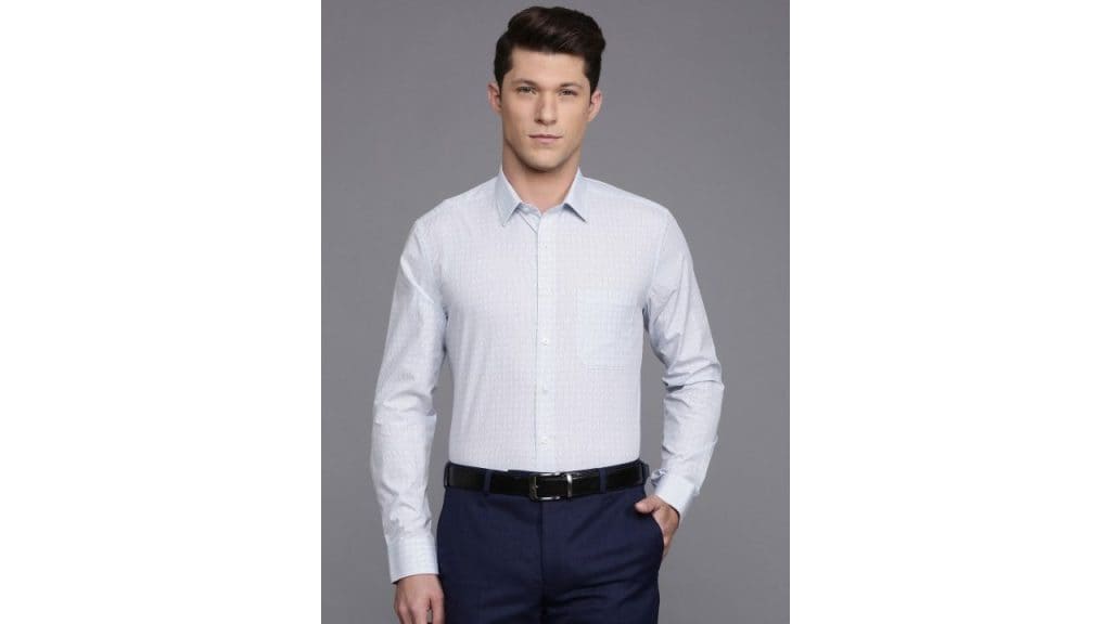 Louis Philippe Slim Fit Opaque Checked Pure Cotton Formal Shirt