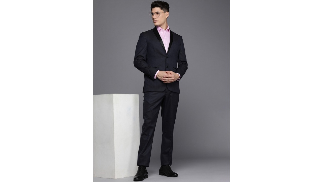 Louis PhilippeNavy Blue Checked Slim Fit Single Breasted 2-Piece Formal Suit