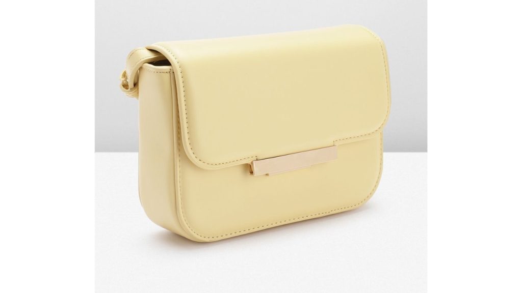 MANGOStructured Sling Bag
