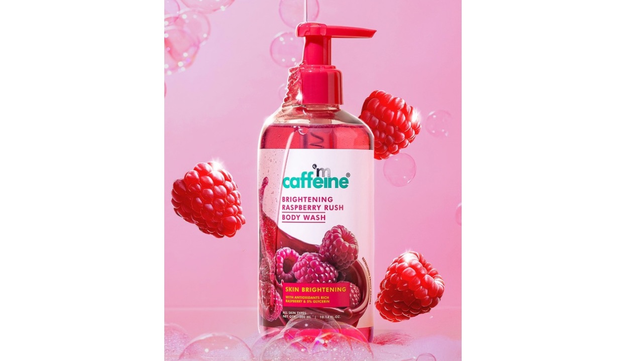 MCaffeine Brightening Raspberry Body Wash- 300 ml