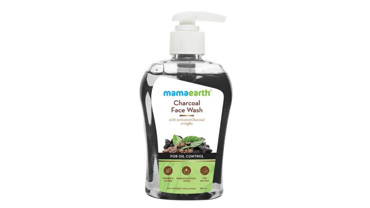 Mamaearth Charcoal Face Wash with Activated Charcoal & Coffee