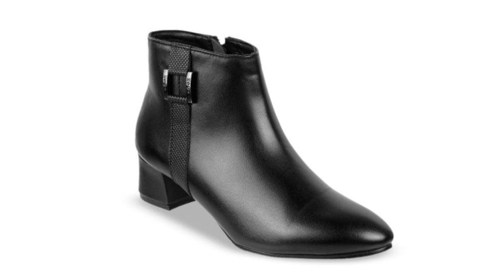 Mochi Women Casual Block-Heeled Boots