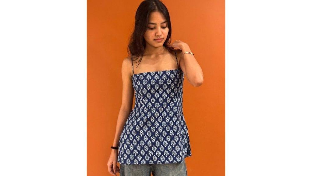 NISHORAMANihaala Printed Cotton Short Slim Fit Kurti