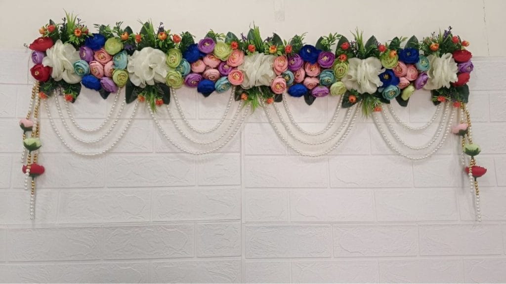 NuttsBandhanwar Green & White Peony Floral Hanging Garlands