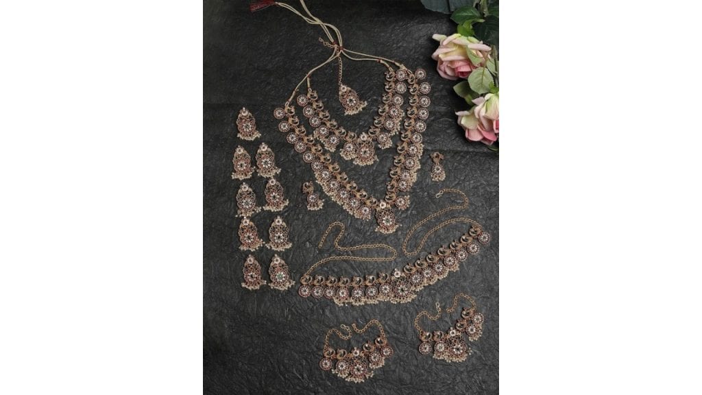 PANASHGold-plated Kundan-studded Peacock Shaped Layered Jewellery Set