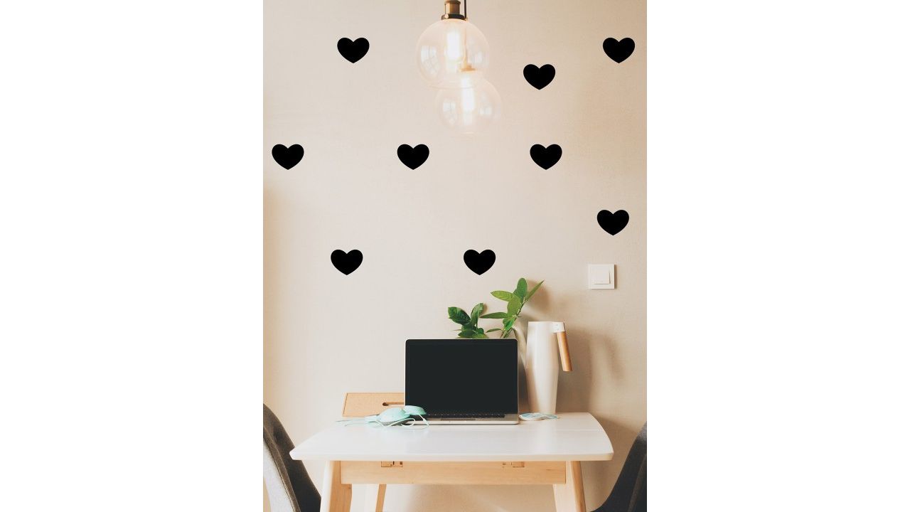 RANGOLI Black Heart-Shaped Wall Stickers