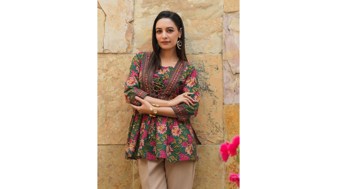 Rain & Rainbow Floral Printed V-Neck Peplum Top