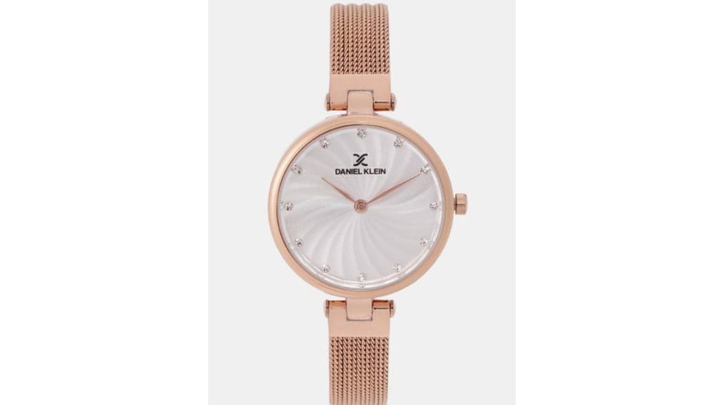 Refined Simplicity: Fiord Silver-Toned Watch