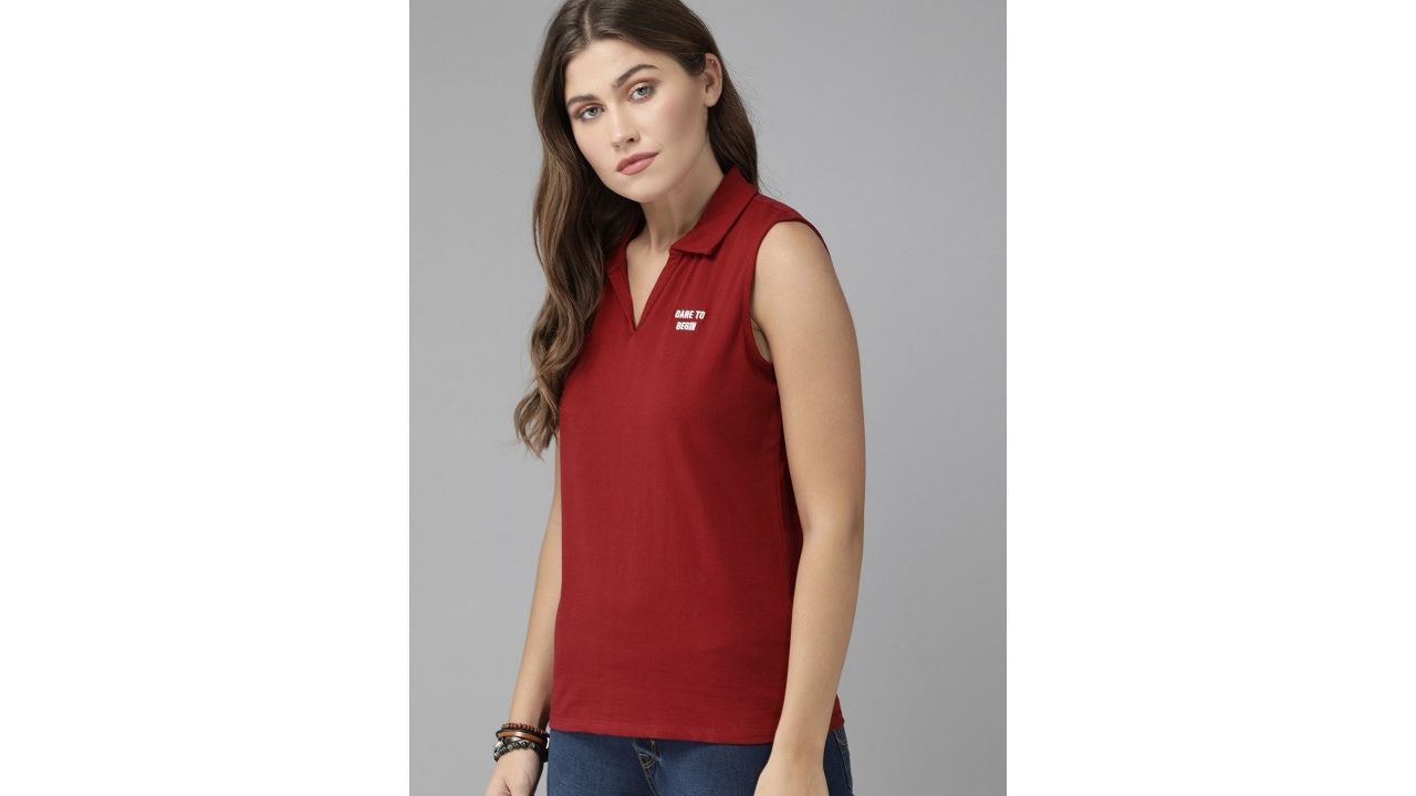 Roadster Women Burgundy Solid Polo Collar Pure Cotton T-shirt with Embroidered Detail