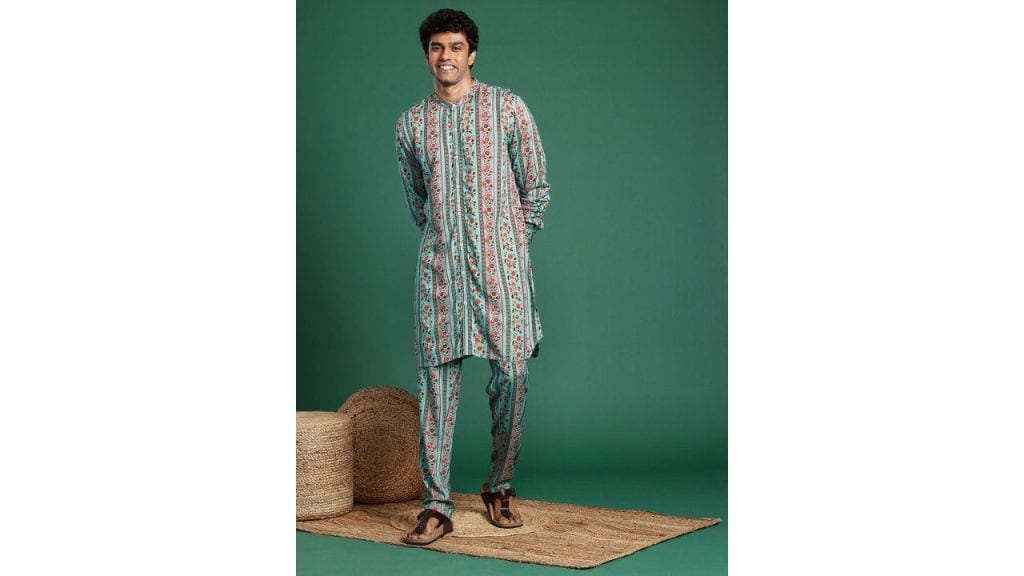 Sangria Floral Printed Kurta with Trousers