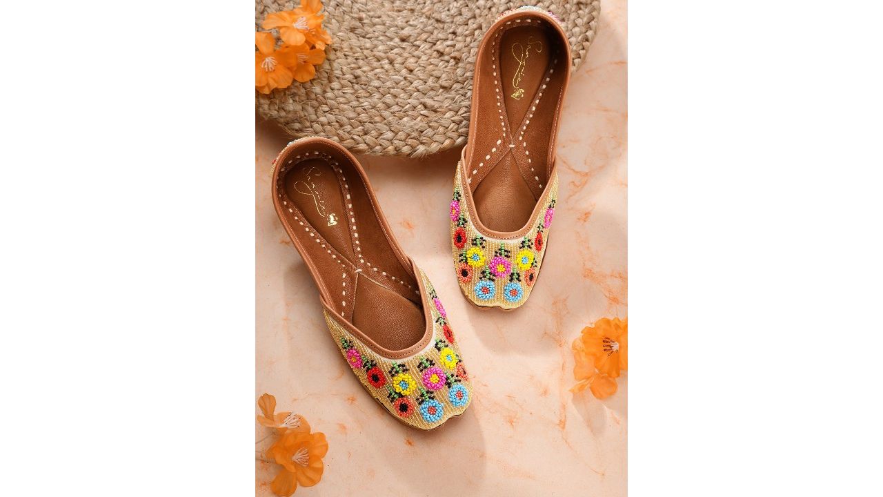 Sangria’s Multicoloured Mojaris: A Riot of Colour and Craft