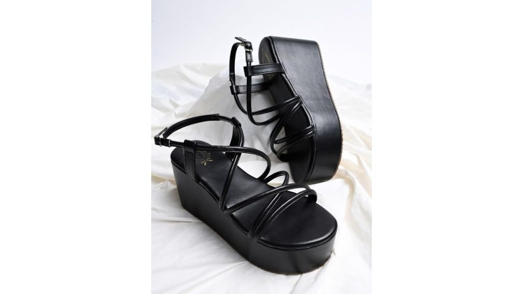 Shoetopia Strappy Flatform Heels