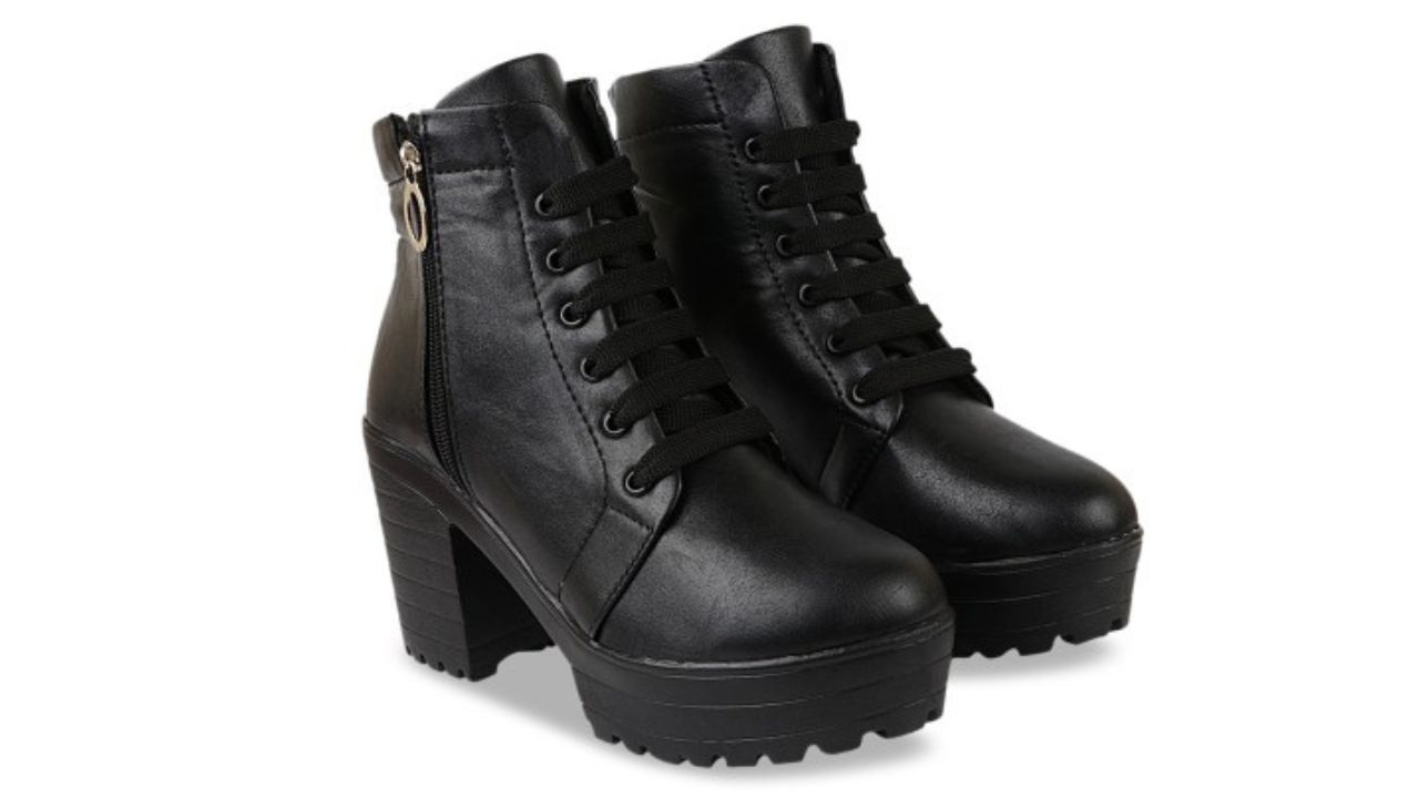 Shoetopia Women Black Block Heeled Boots