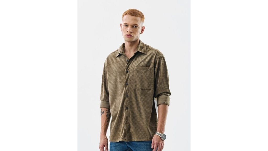 Snitch Classic Slim Fit Textured Spread Collar Casual Shirt