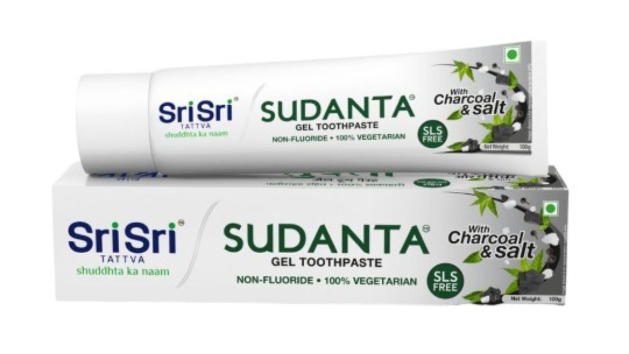 Sri Sri Tattva Gel Toothpaste With Charcoal & Salt