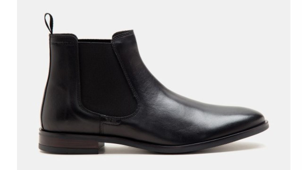THOMAS CRICK Men Leather Chelsea Boots