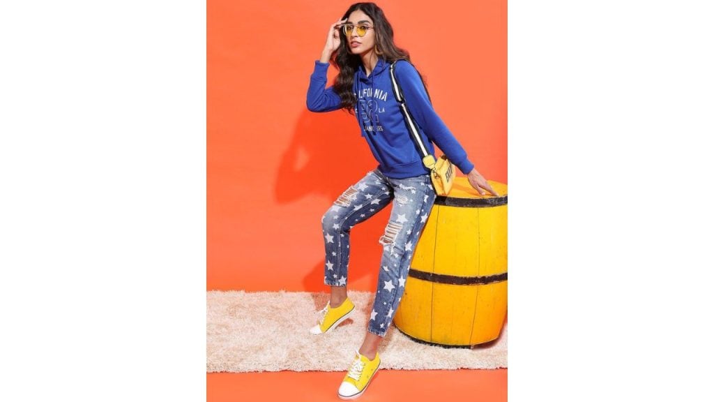 Tokyo Talkies Women Heavy Fade Cotton Mom Fit Jeans