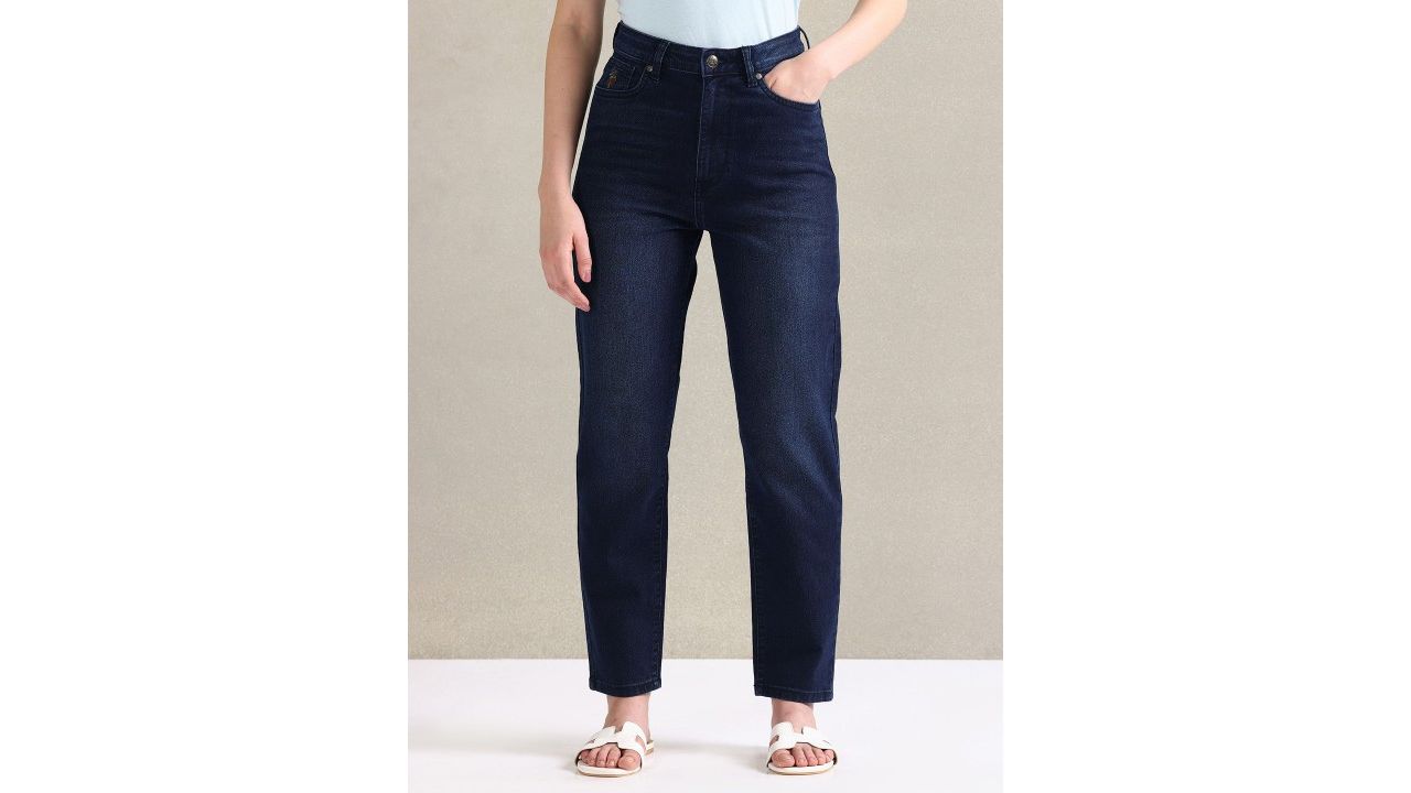 U.S. Polo Assn. High-Rise Mom Fit Jeans
