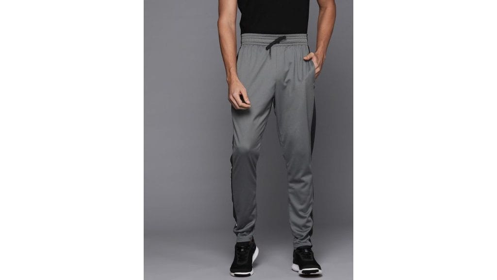 UNDER ARMOUR Men Grey and Black Brawler Track Pants