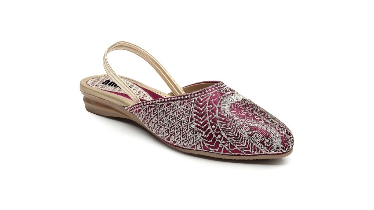 AnoukWomen Leather Embroidered Backstrap Mules Flats