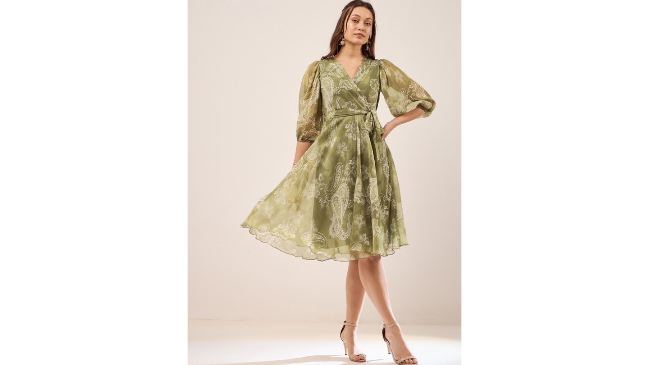 AntheaaOlive Green Floral Printed V-Neck Puff Sleeve Chiffon Wrap Dress