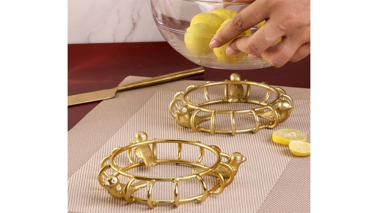 ChokhatGold Toned Glossy Finish Metal Trivet