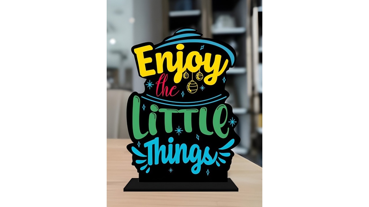 CraftVatikaBlack Curio Showpiece