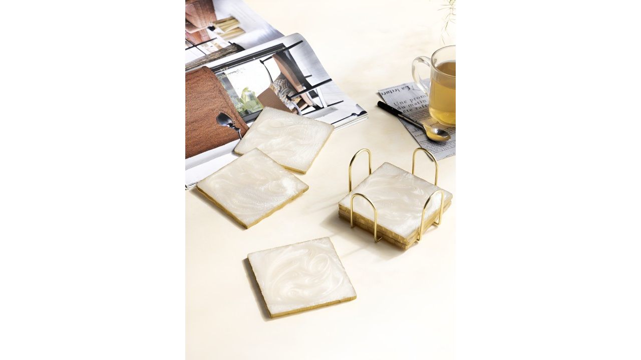 DULI Off White Printed 6 Pieces Square Coasters With Stand