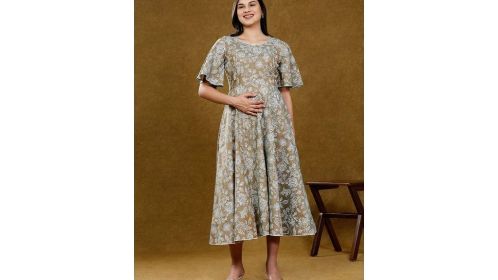 DUMMY SHAPEWomen Printed Flared Sleeves Floral Maternity Kurta