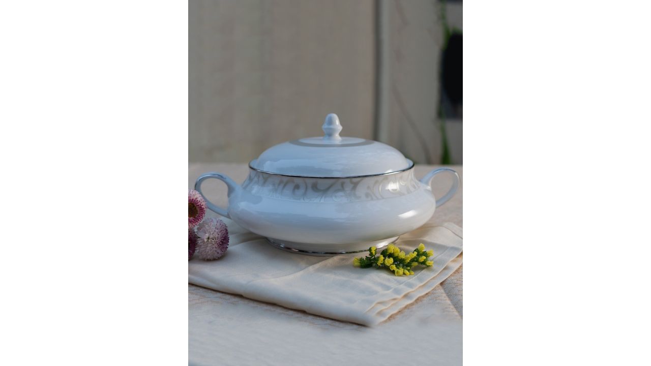 DankotuwaWhite Platinum Casserole Serveware 2000 ML