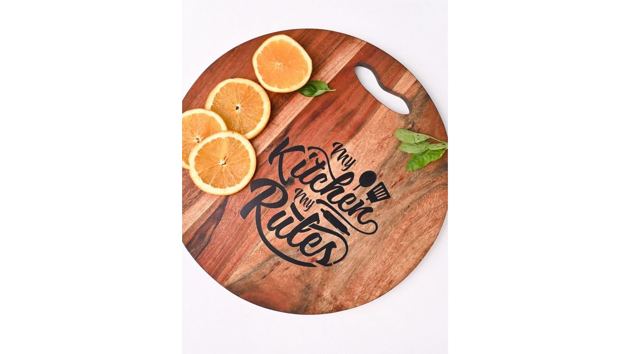 DecorTwist Wooden Chopping Board