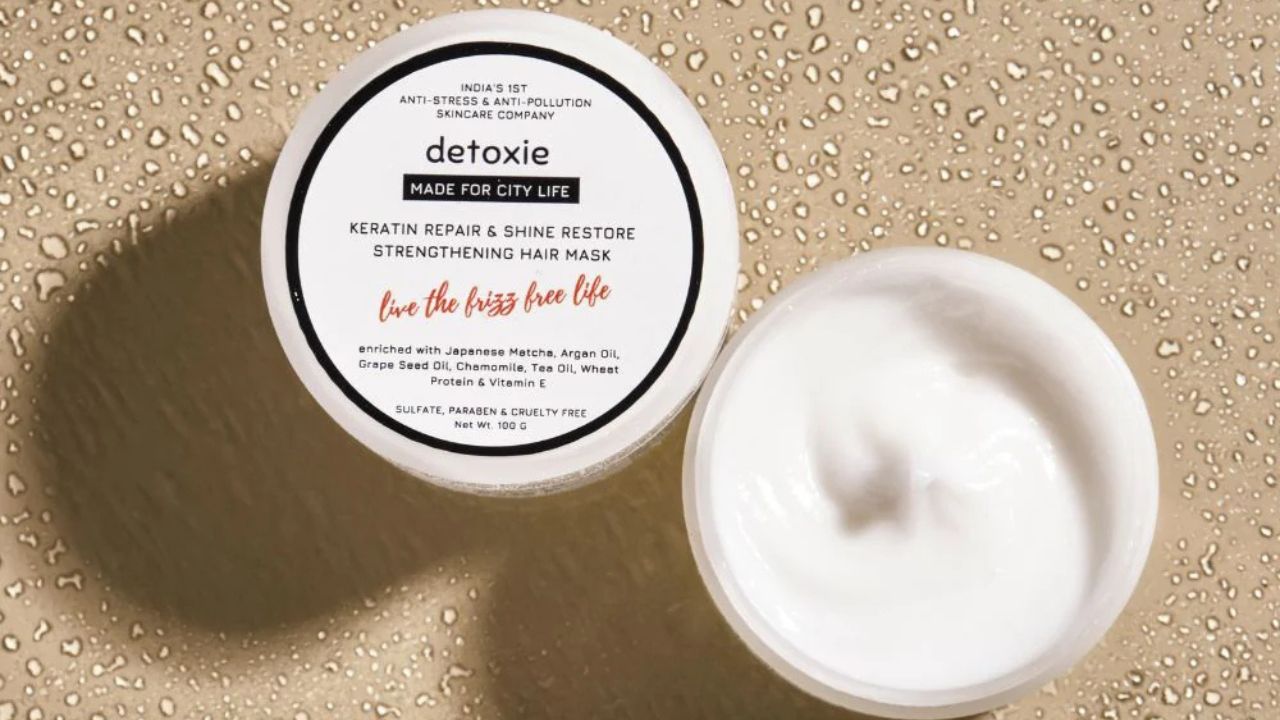 Detoxie Keratin Repair & Shine Restore Strengthening Hair Mask