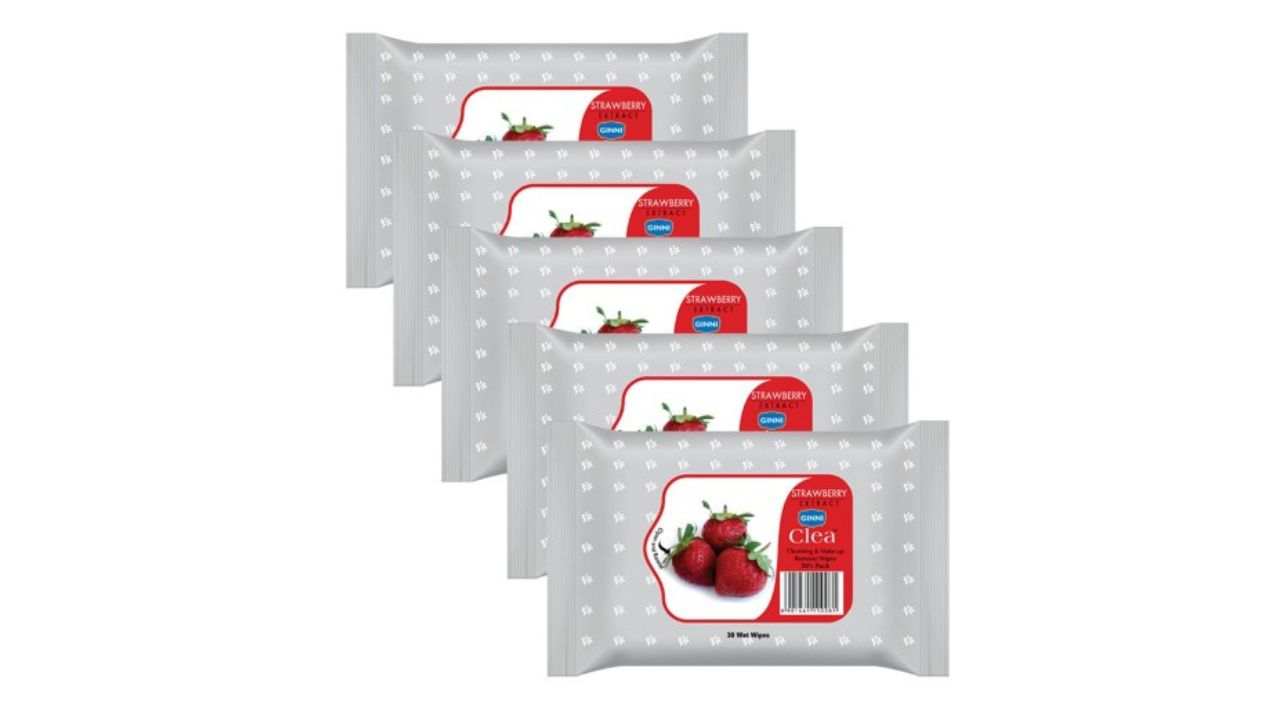 Ginni Set of 5 Strawberry Cleansing & Makeup Remover Wet Wipes - 30 Wipes Per Pack