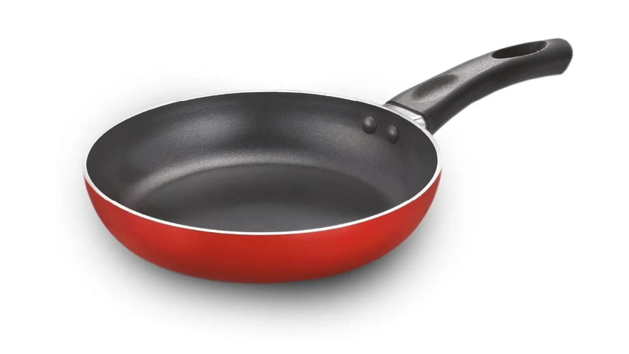 Judge by TTK Prestige Deluxe Fry Pan 20 cm diameter 1.1 L capacity