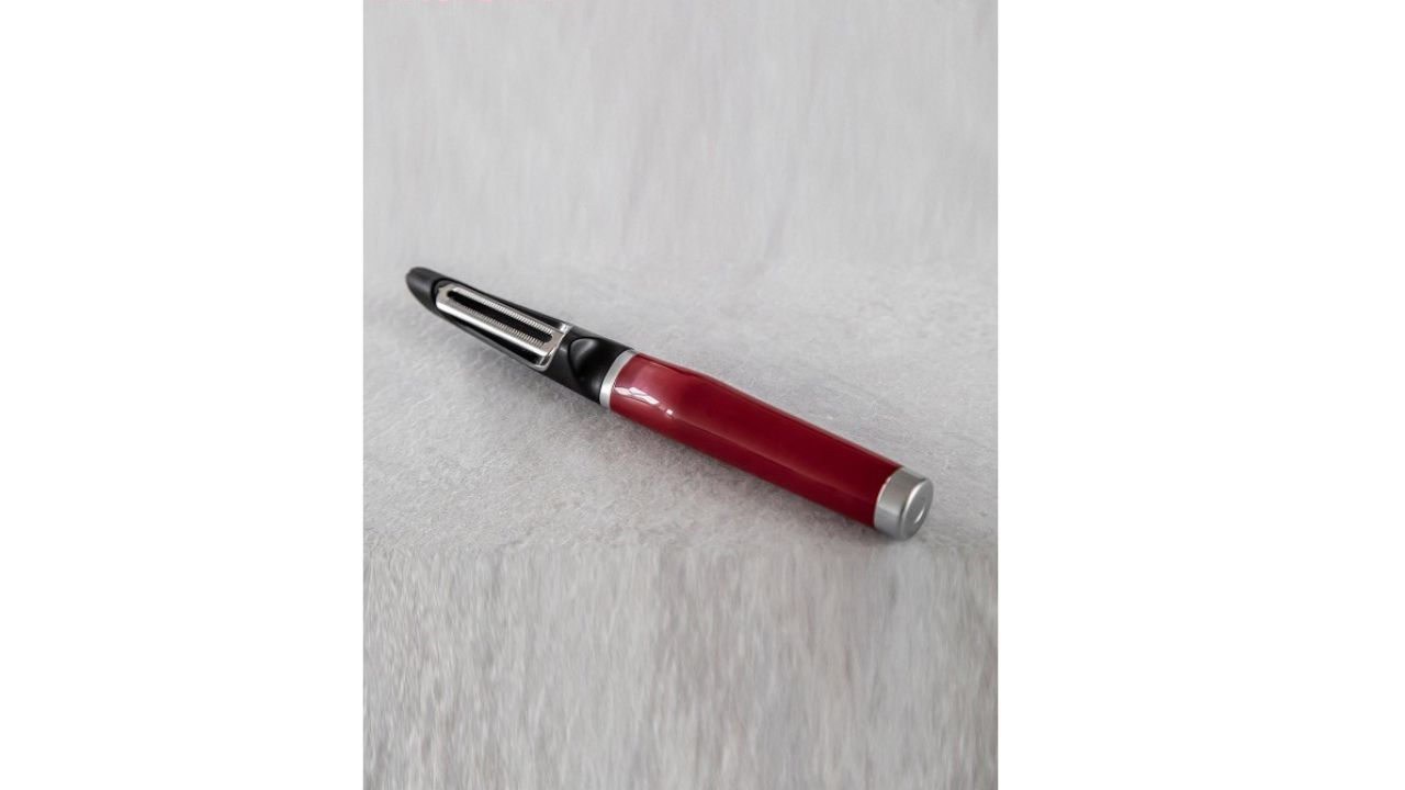 KitchenAID Euro Red & Black Vegetable Peeler
