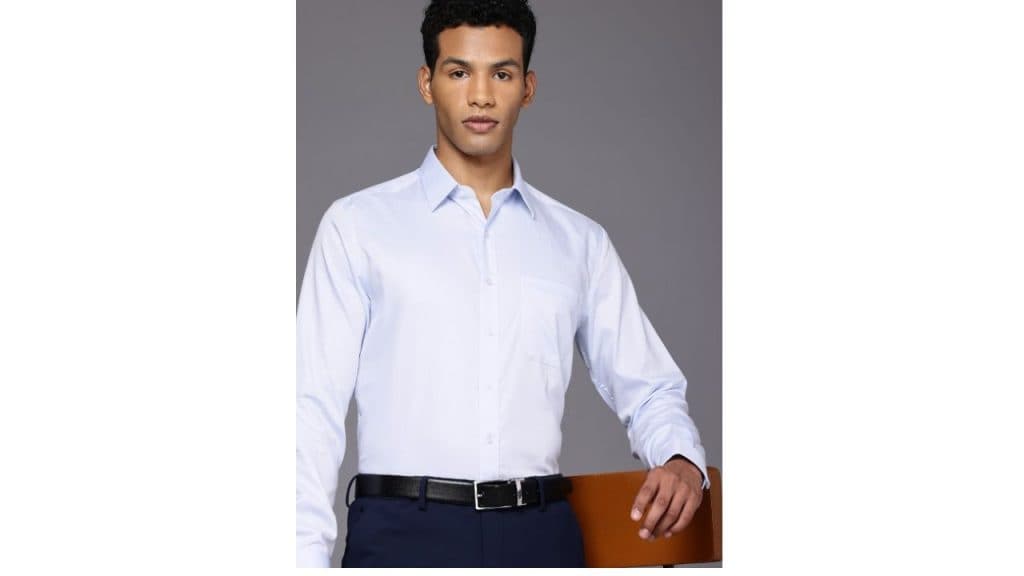 Louis Philippe Men Cotton Wrinkle Resistant Slim fit Textured Formal Shirt
