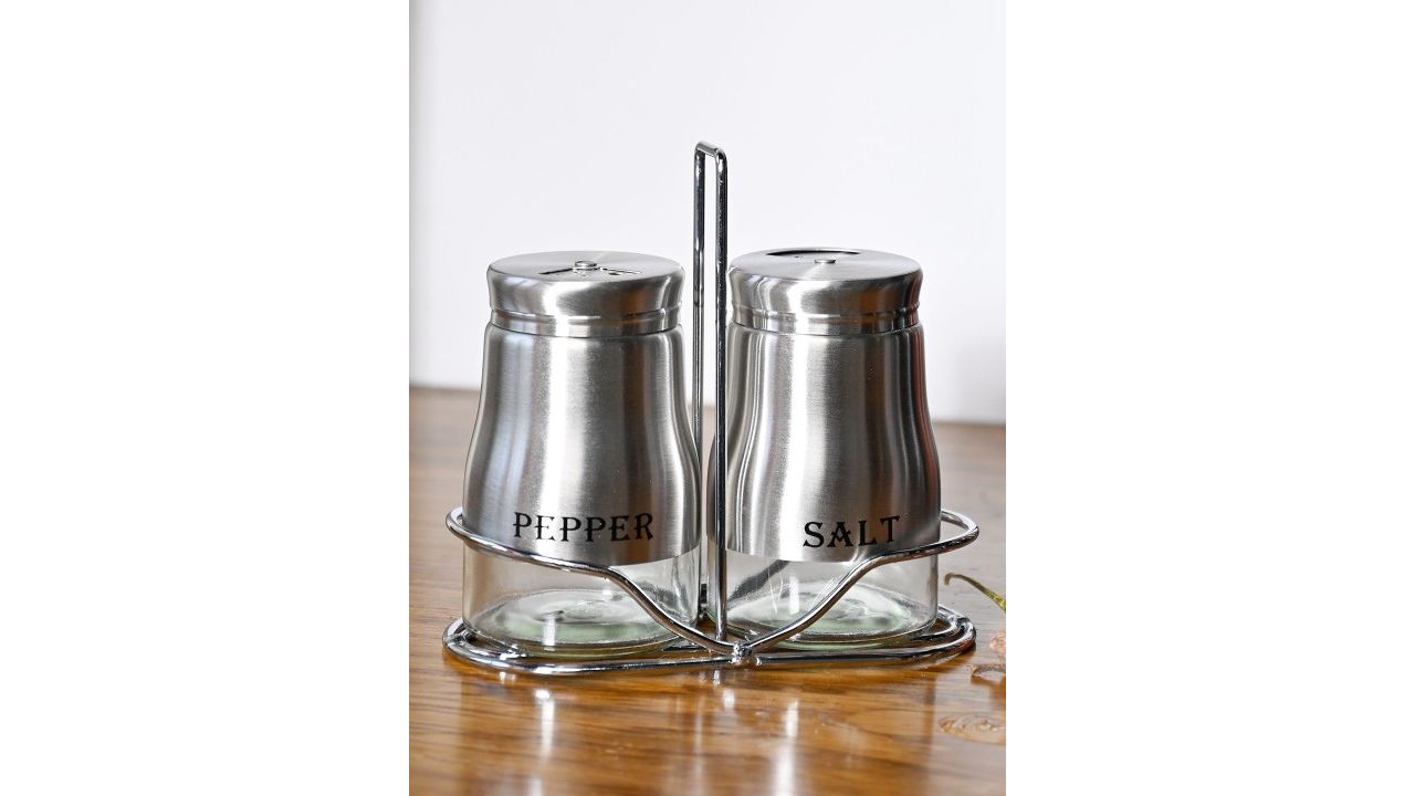 MARKET99 2 Pieces Stainless Steel Salt & Pepper Shakers 150 ml