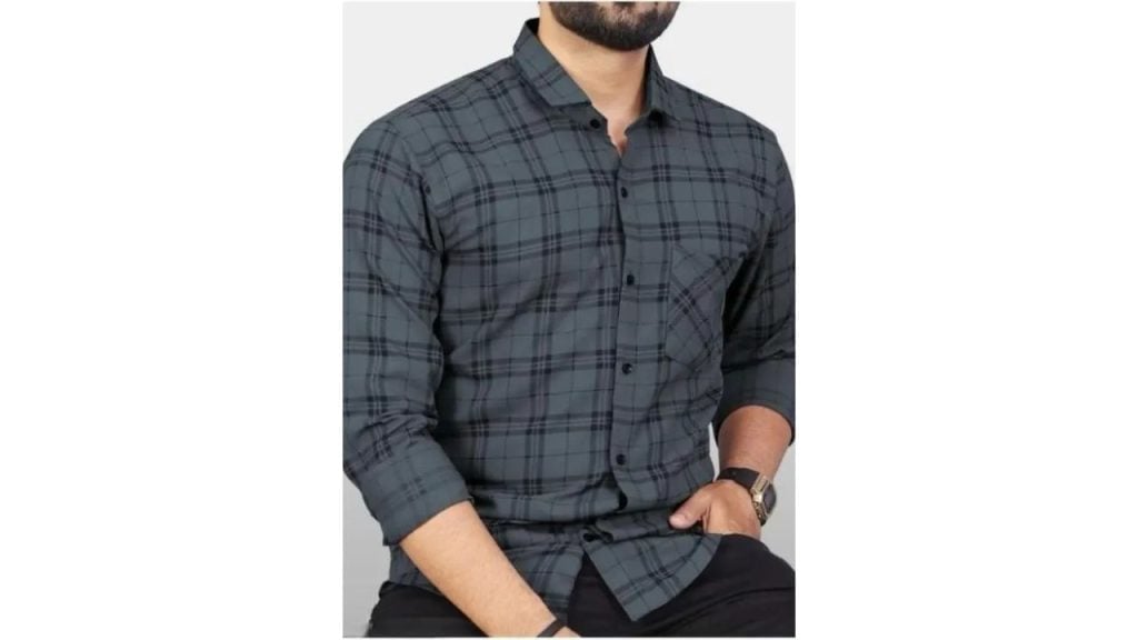 MENPLANET Men Comfort Fit Fit Striped Spread Collar Casual Shirt