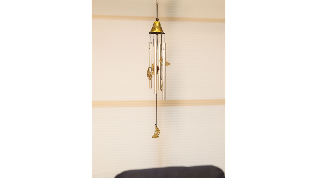 Market99 Unique Silver & Copper Toned Decorative Wind Chime