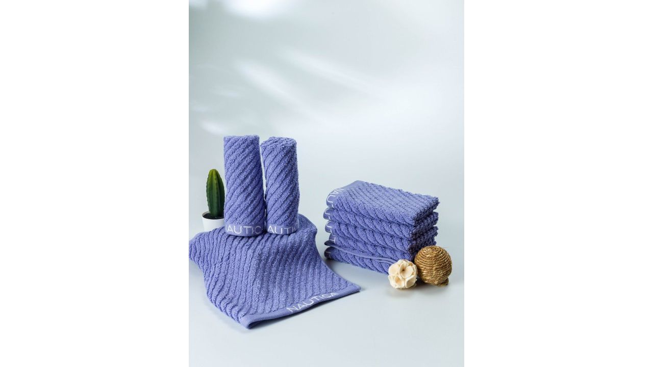 Nautica Blue Set Of 8 Striped 600 GSM Pure Cotton Face Towels